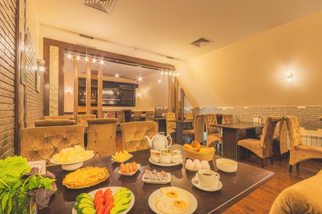 Passaje Old Hotel Baku Ngoại thất bức ảnh