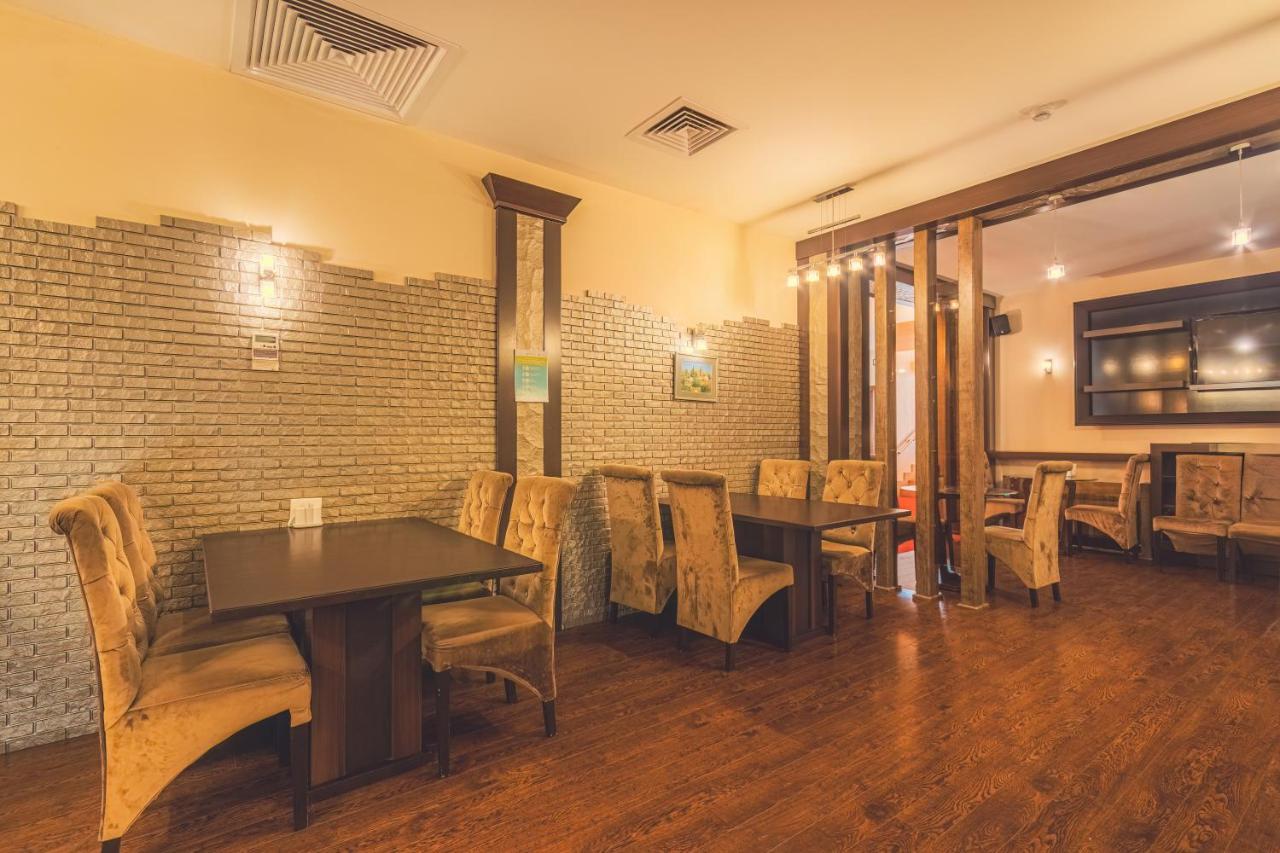 Passaje Old Hotel Baku Ngoại thất bức ảnh
